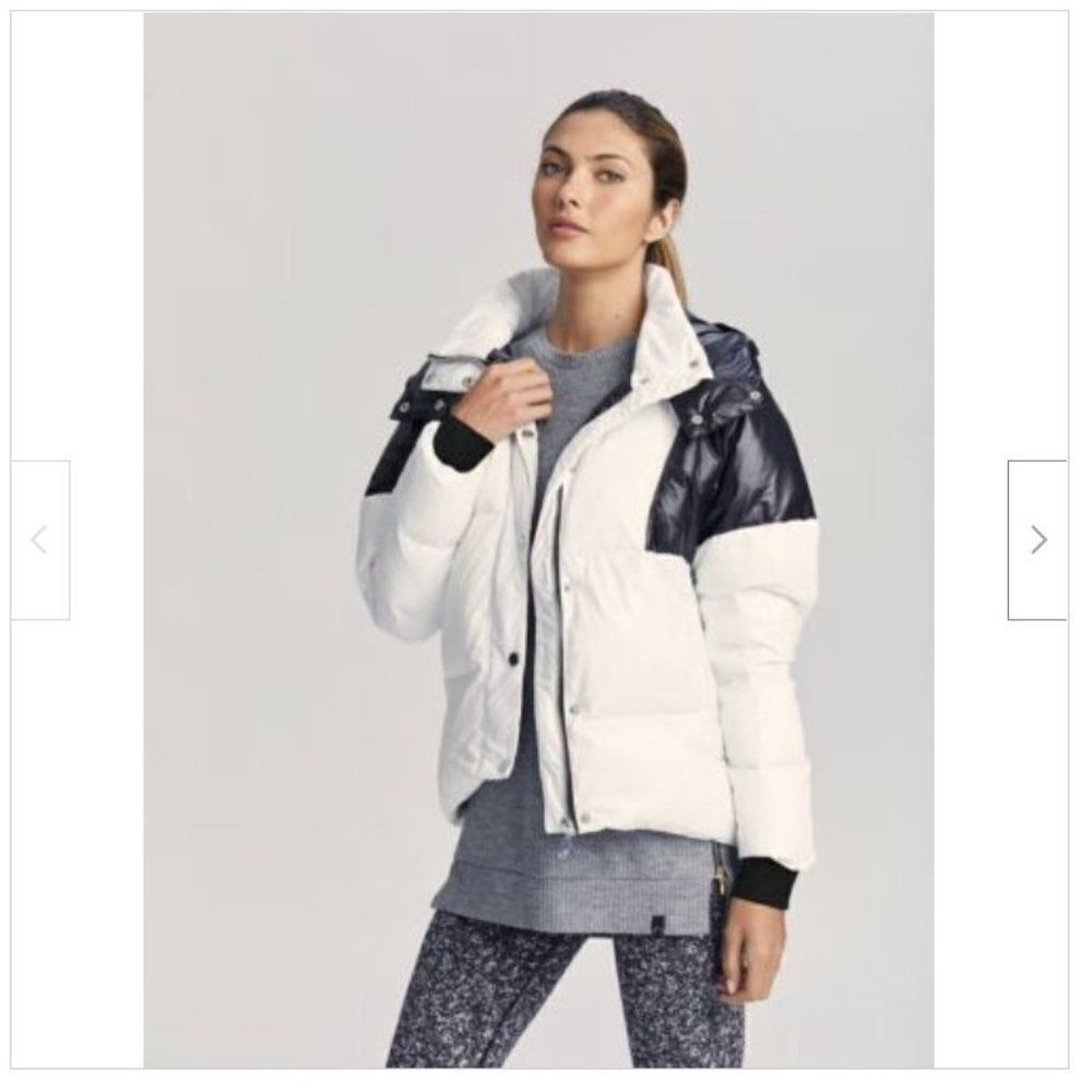 Varley Two-Tone White and Navy Puffer Jacket